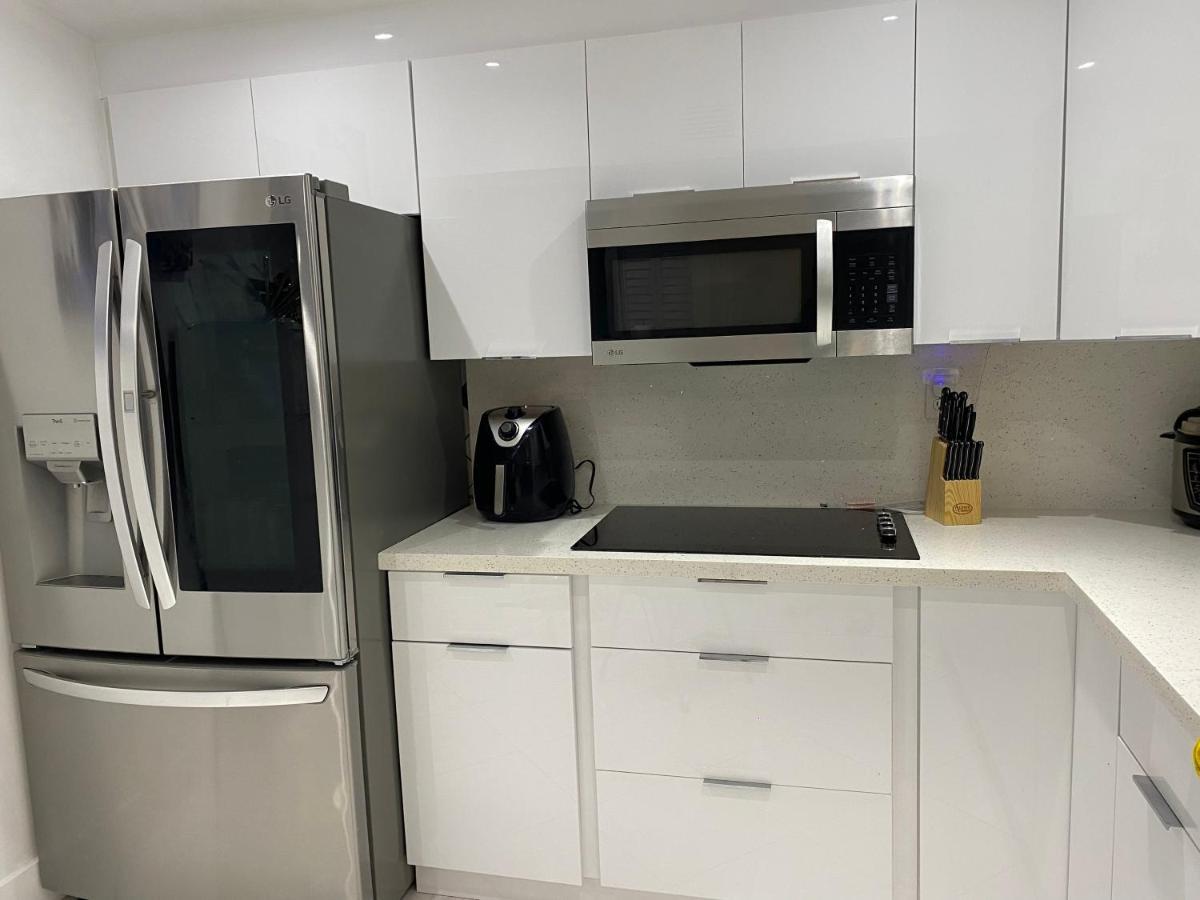 Apartament Beautiful House 7 Min From Miami Airport W Free Parking Zewnętrze zdjęcie