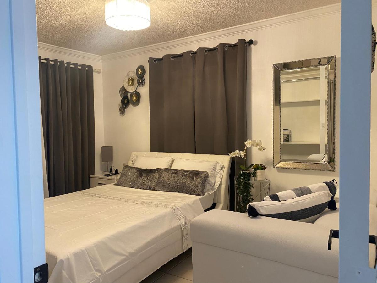 Apartament Beautiful House 7 Min From Miami Airport W Free Parking Zewnętrze zdjęcie
